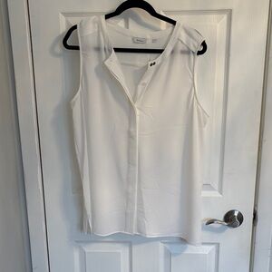 Reitmans Classic White Sleeveless Blouse